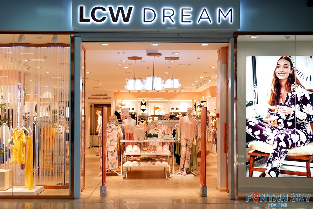 LCW Dream fontan sky